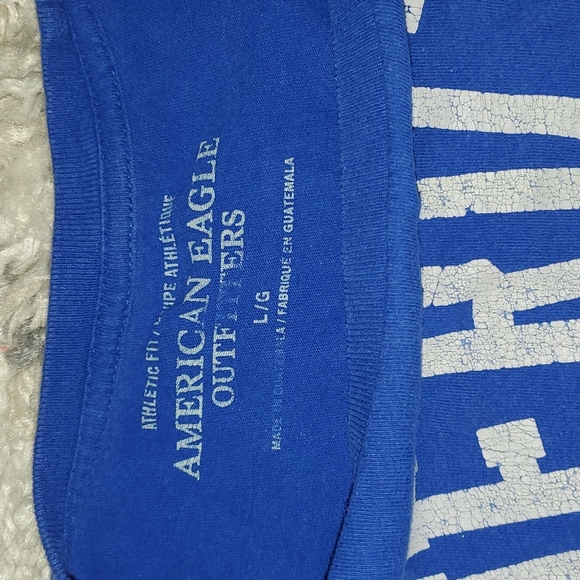 AE t-shirt - Picture 3 of 3